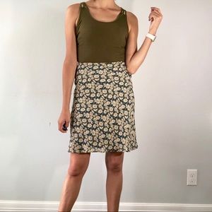 ‼️❗️SOLD❗️‼️90’s Express floral skirt